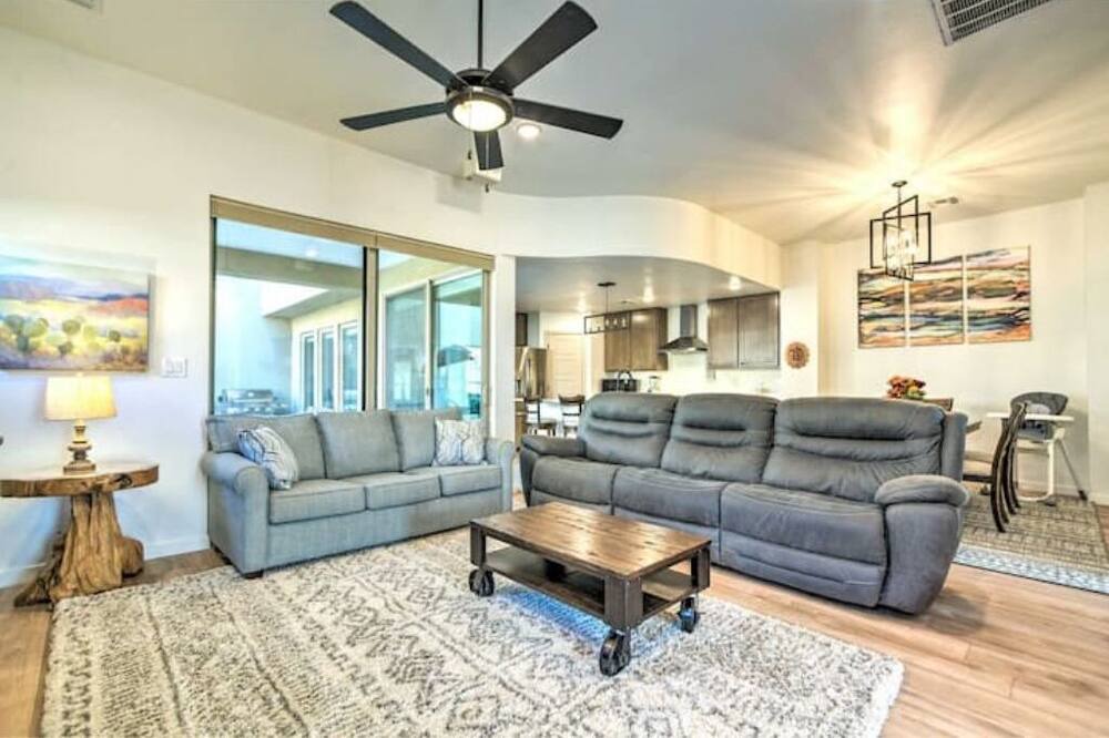 Photo of Livingroom in Santa Fe