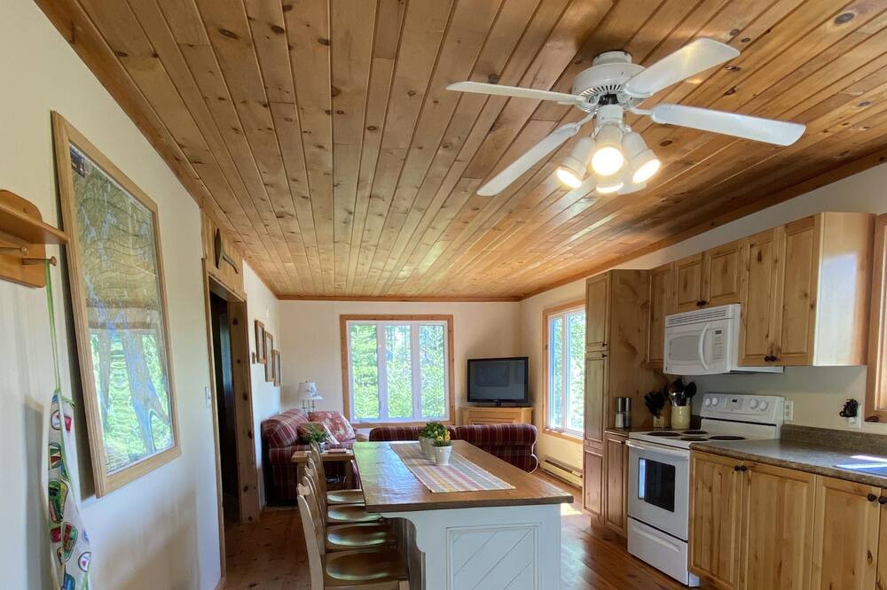 Photo of Kitchen in Thorne