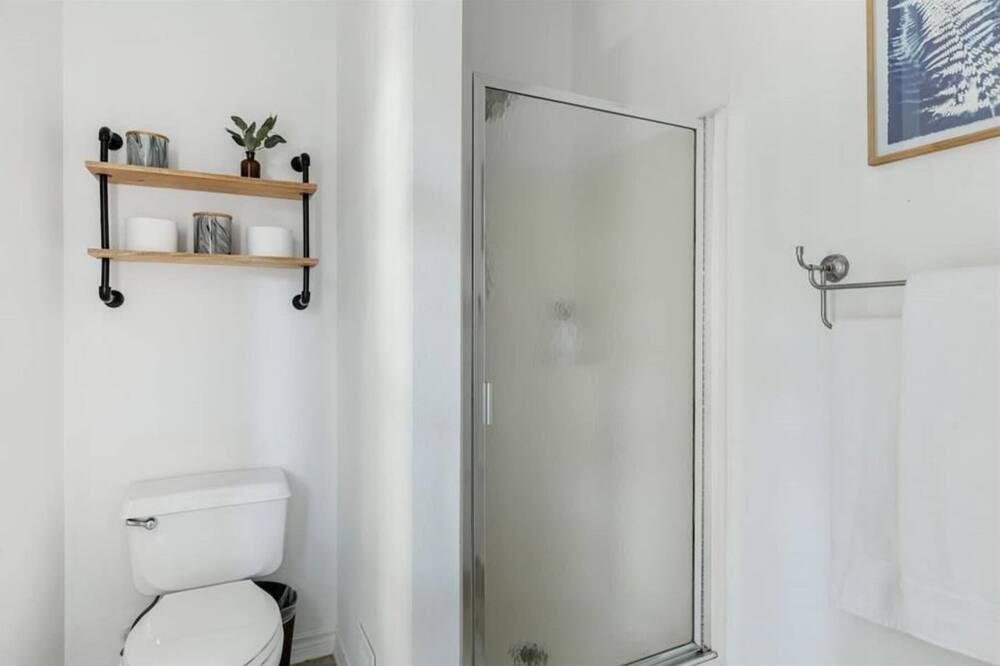Photo of Bathroom in Marshall Ford