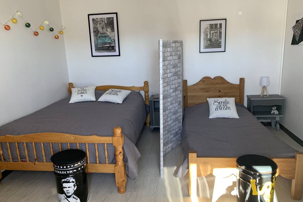 Photo of Bedroom in Octon