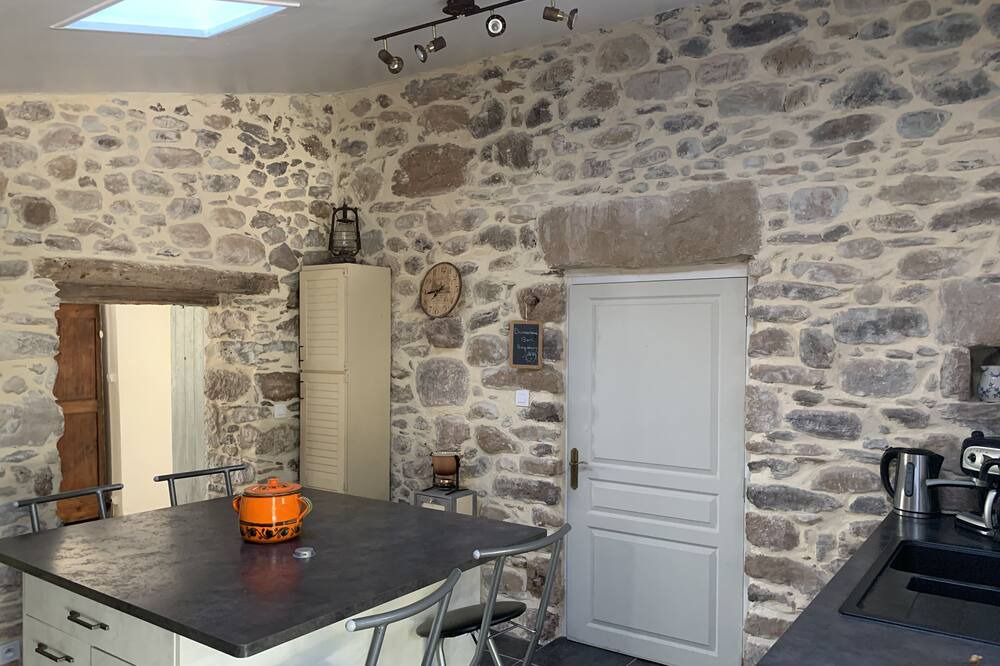 Photo of Kitchen in Octon