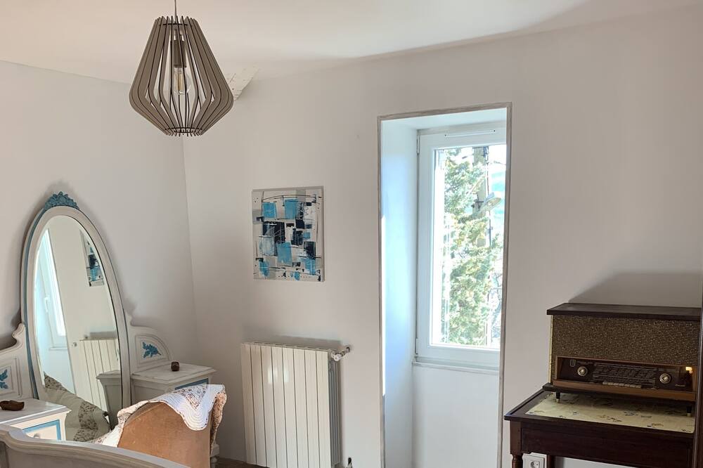 Photo of Bedroom in Octon