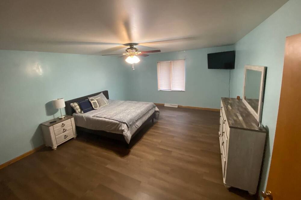 Photo of Bedroom in Ashland