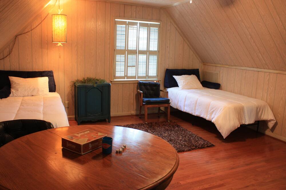 Photo of Bedroom in Moodys