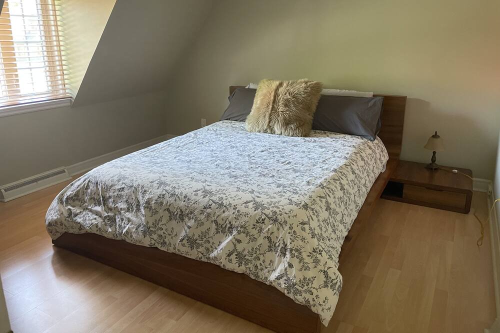 Photo of Bedroom in Lac Beauport