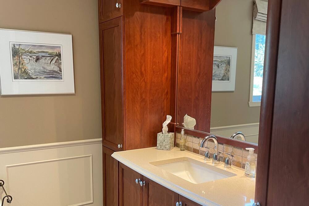 Photo of Bathroom in Lac Beauport
