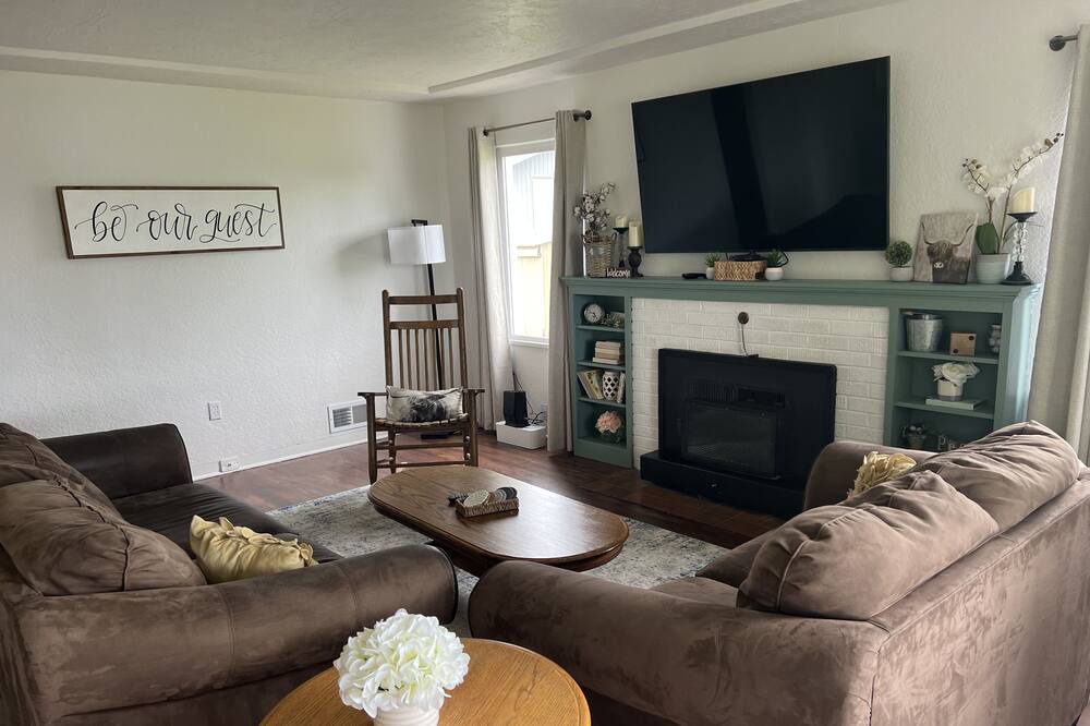 Photo of Livingroom in Lewiston