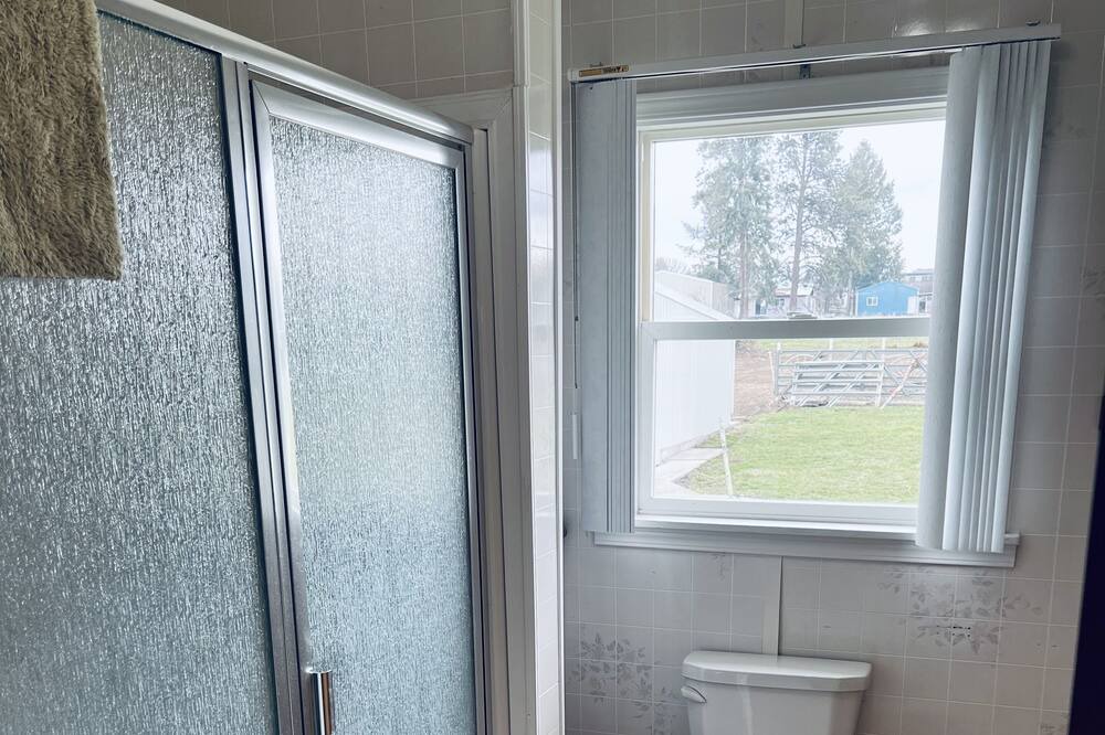 Photo of Bathroom in Lewiston