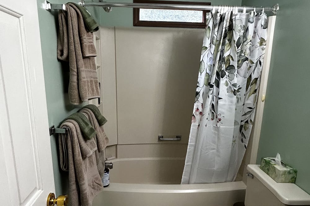 Photo of Bathroom in Jaffrey