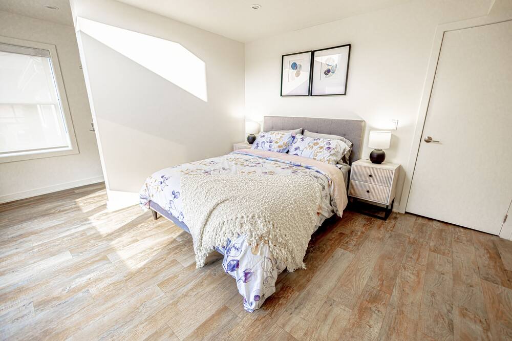 Photo of Bedroom in Downtown