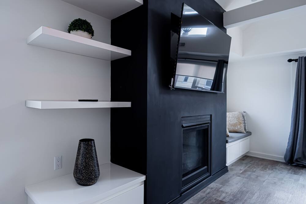 Photo of Bedroom in Downtown