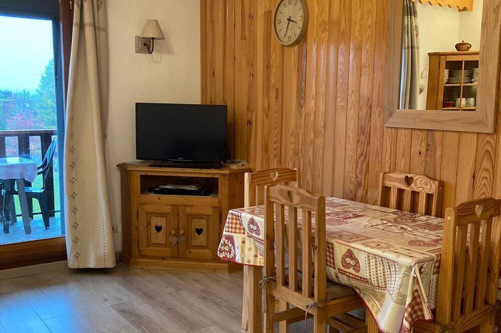 Photo of Others in Montclar