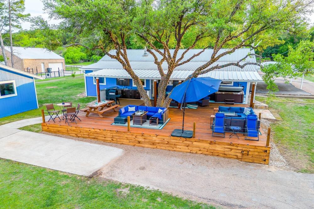 Photo of Outdoor in Gordon