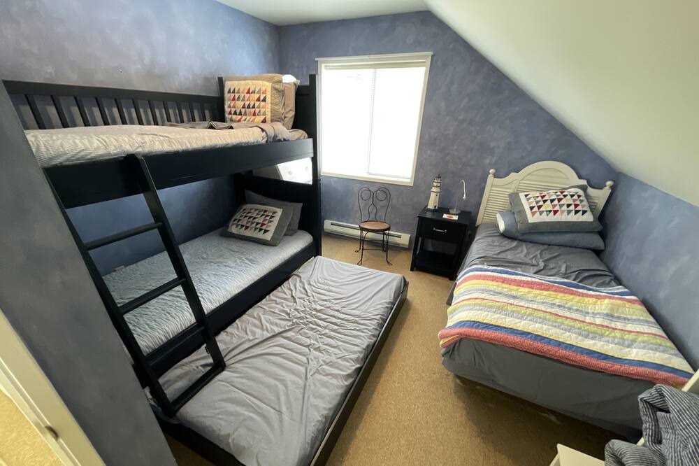 Photo of Bedroom in Point Roberts