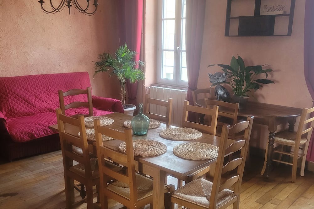 Photo of Others in Chateau-Chinon