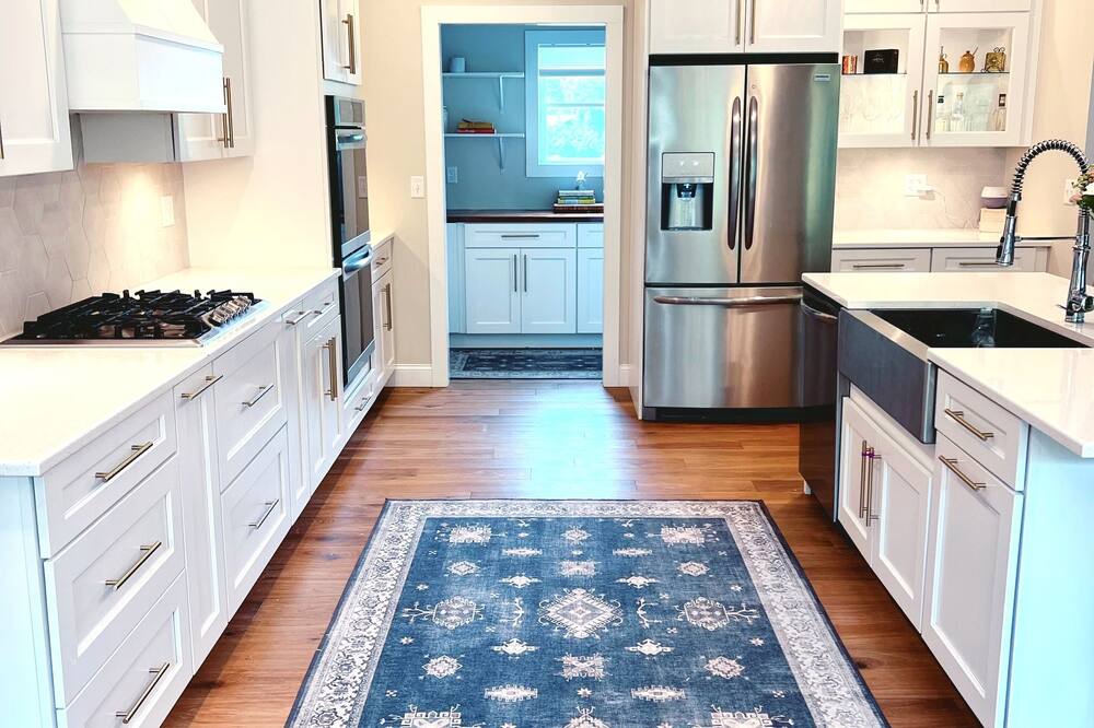 Photo of Kitchen in South Dartmouth