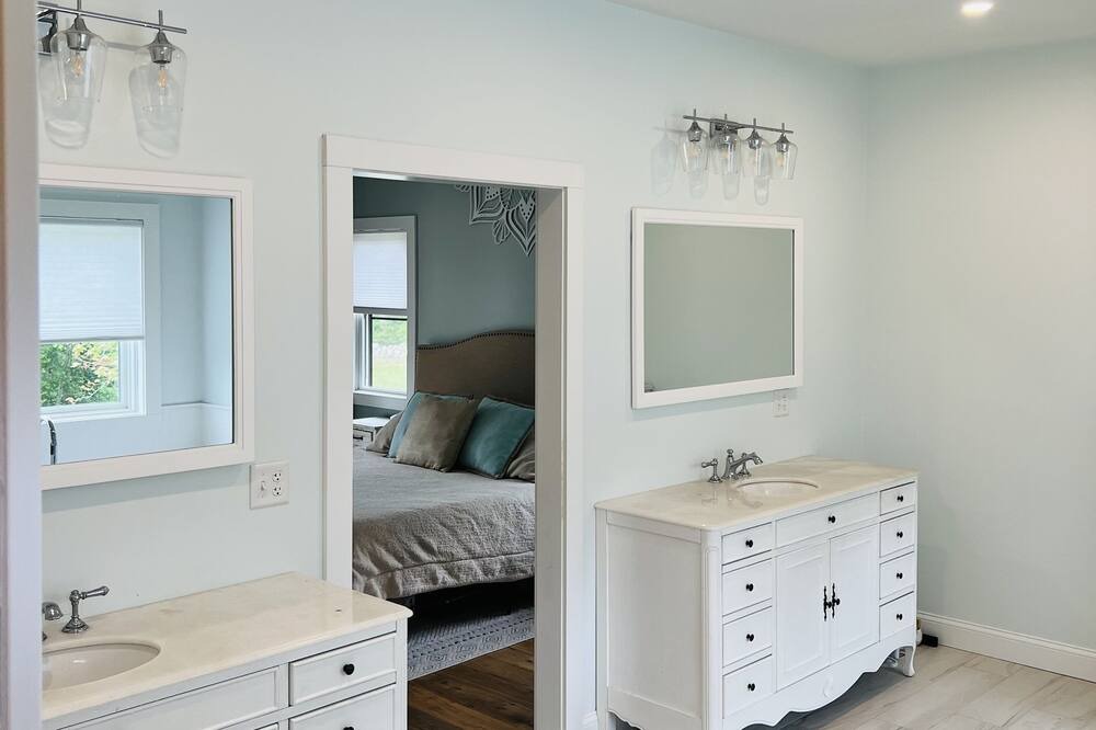 Photo of Others in South Dartmouth