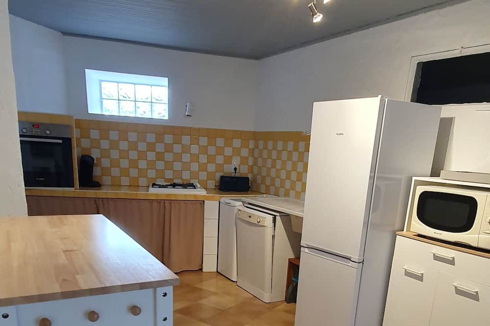 Photo of Kitchen in Saint-Maurice-sur-Eygues