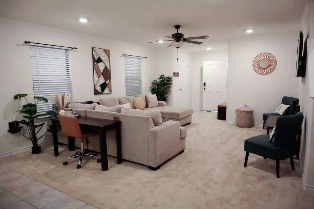 Photo of Bedroom in Southside