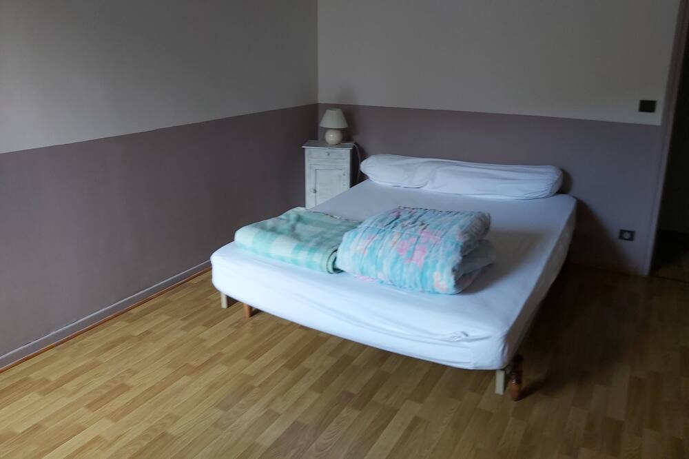 Photo of Bedroom in Borderes-Louron