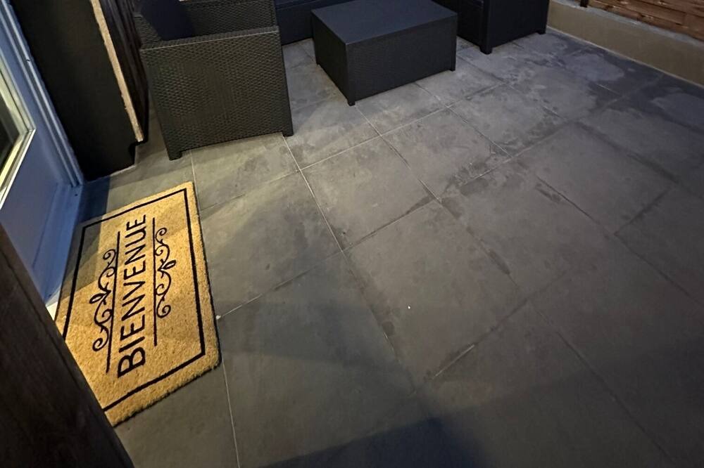 Photo of Patio Balcony in Baron-sur-Odon