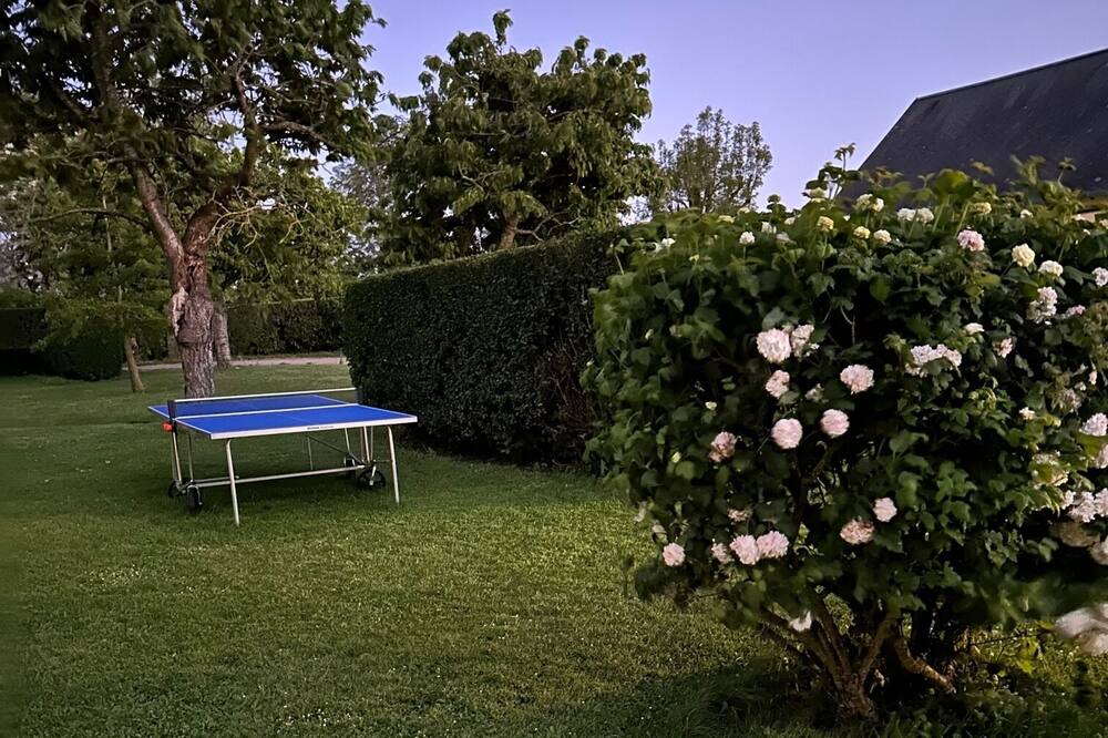 Photo of Outdoor in Baron-sur-Odon