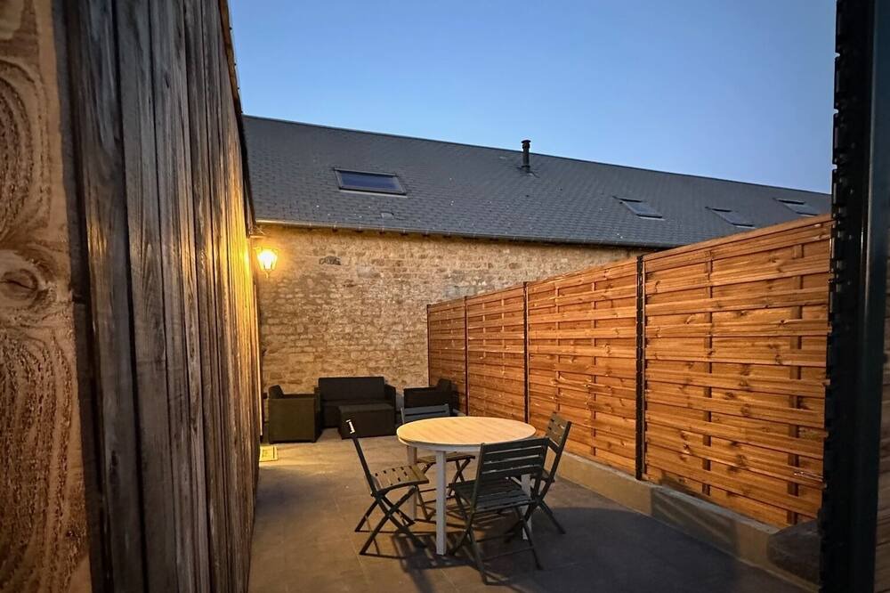 Photo of Patio Balcony in Baron-sur-Odon