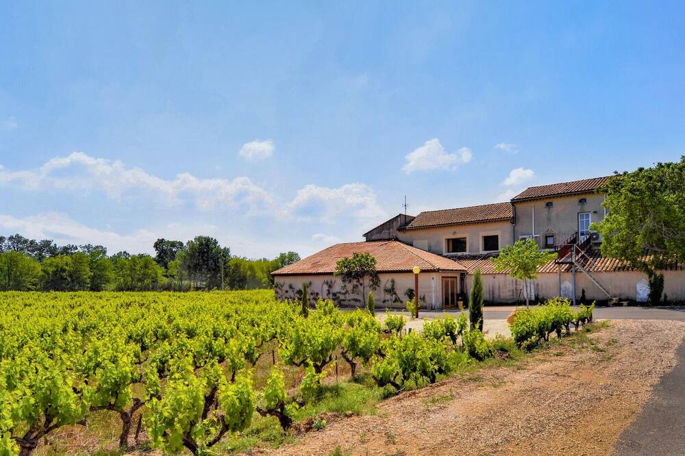 Photo of Outdoor in Bagnols-sur-Ceze