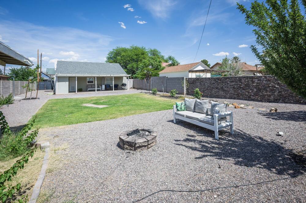 Photo of Others in Safford