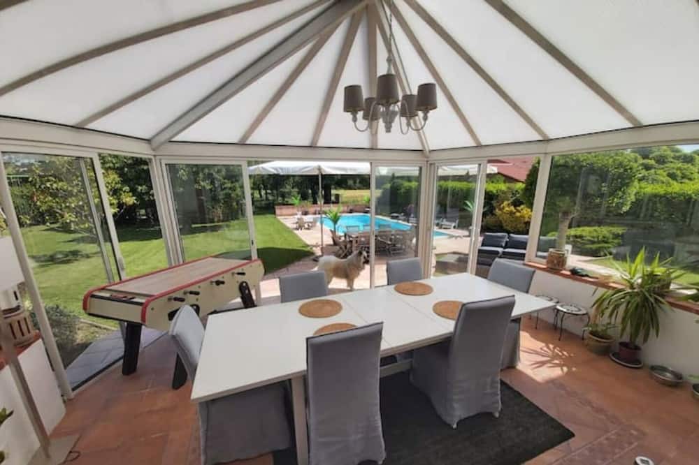 Photo of Outdoor in Sainte-Foy-d'Aigrefeuille