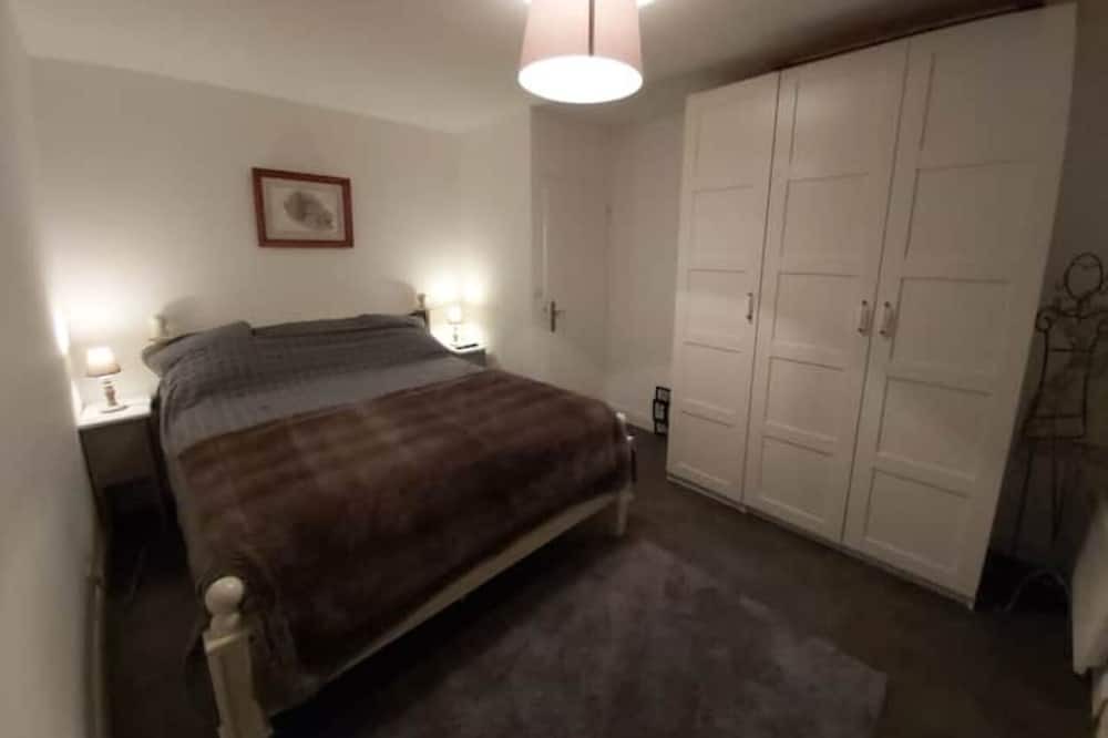 Photo of Bedroom in Sainte-Foy-d'Aigrefeuille