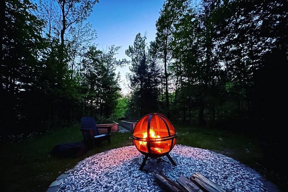 Photo of Outdoor in Eastman