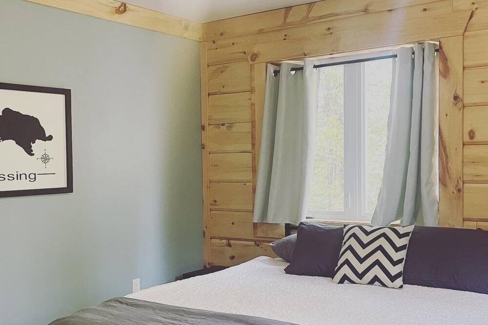 Photo of Bedroom in Nipissing