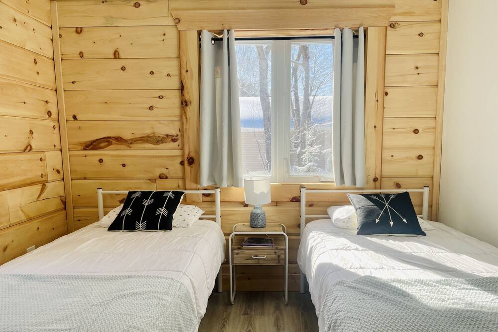 Photo of Bedroom in Nipissing