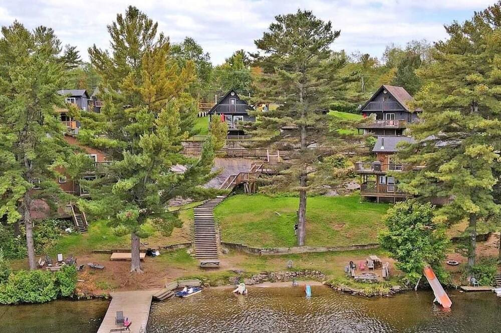 Photo of Others in Gravenhurst