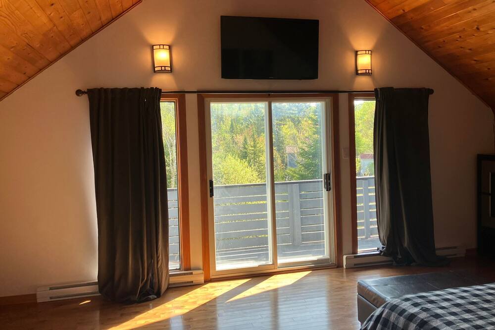 Photo of Bedroom in Notre-Dame-de-la-Merci