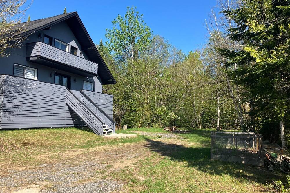 Photo of Outdoor in Notre-Dame-de-la-Merci