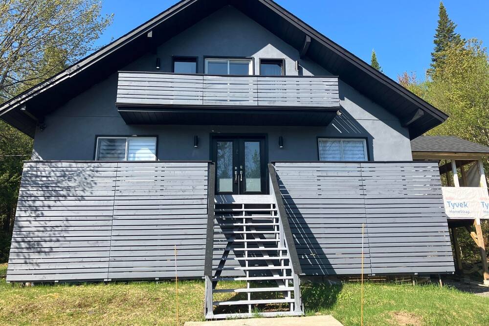 Photo of Outdoor in Notre-Dame-de-la-Merci