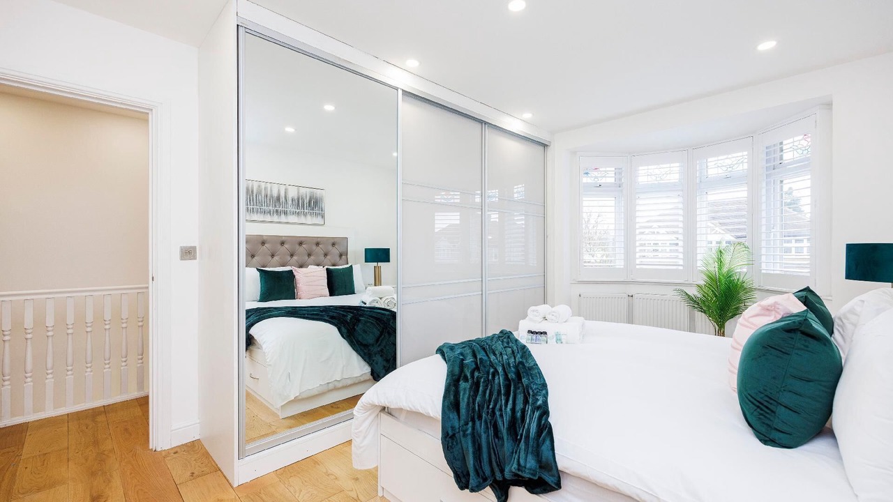 Photo of Bedroom in Blendon and Penhill