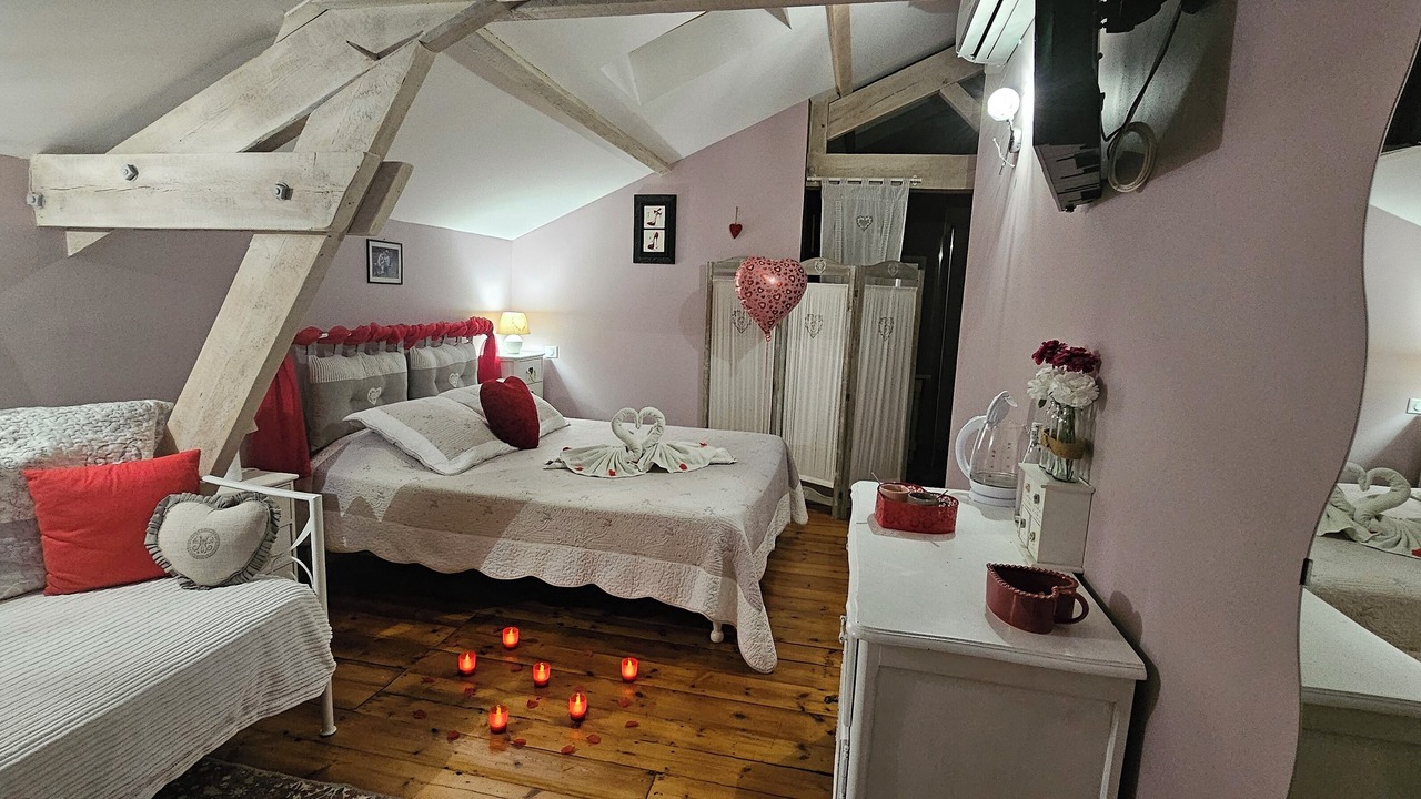 Photo of Bedroom in Lucon