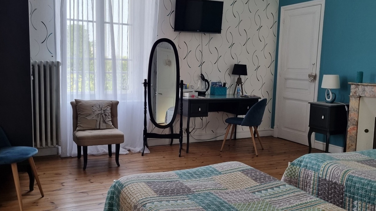 Photo of Bedroom in Lucon