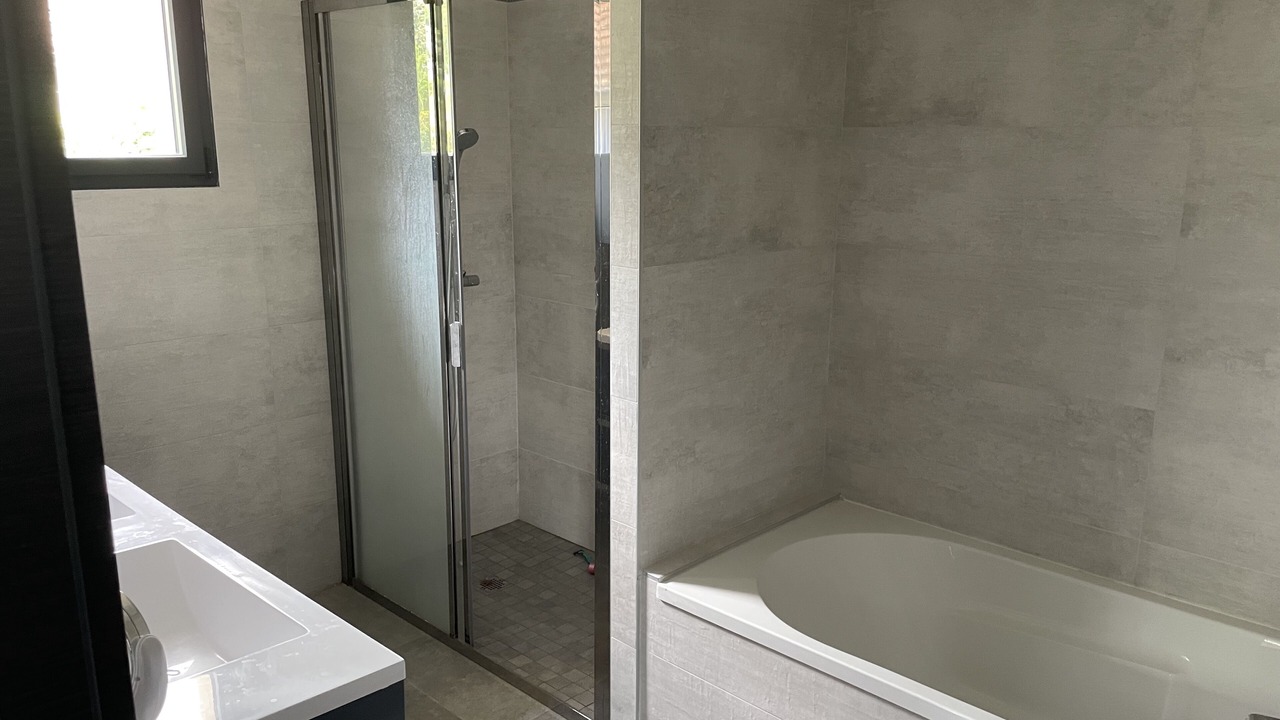 Photo of Bathroom in Meylan