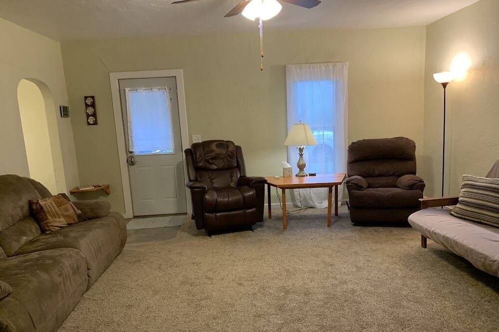 Photo of Livingroom in Benkelman