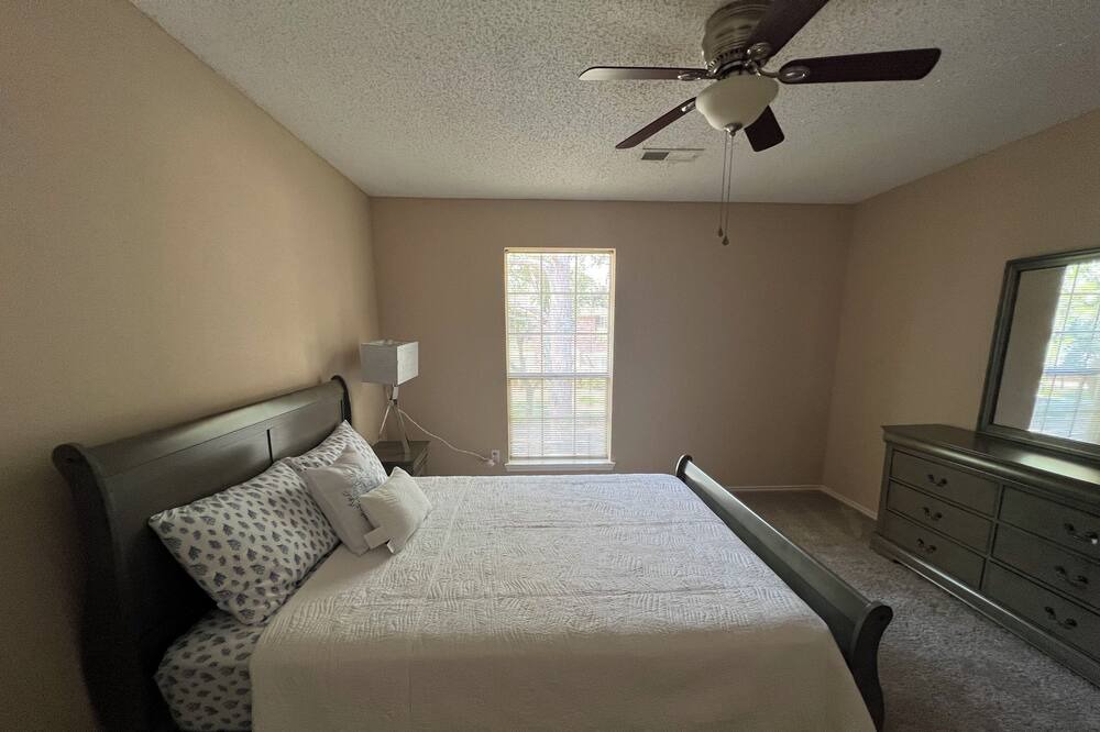 Photo of Bedroom in Sugar Land