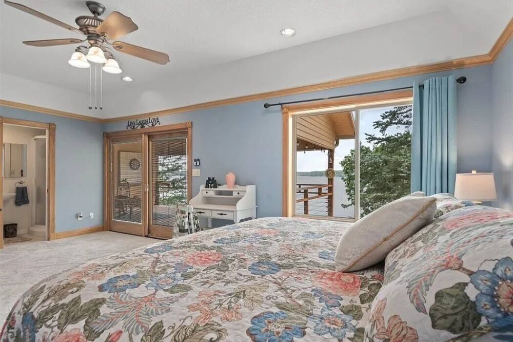 Photo of Bedroom in Winnsboro