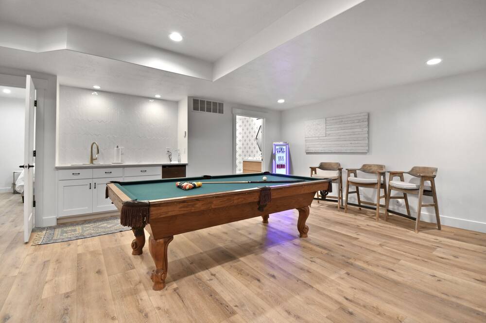 Photo of Outdoor in Lake Creek Estates