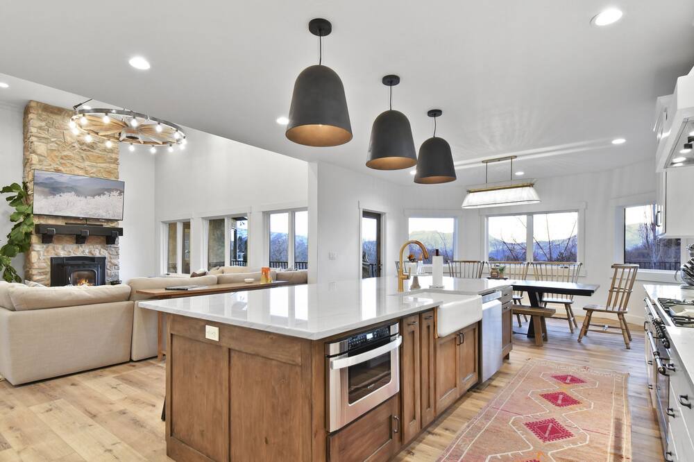 Photo of Others in Lake Creek Estates