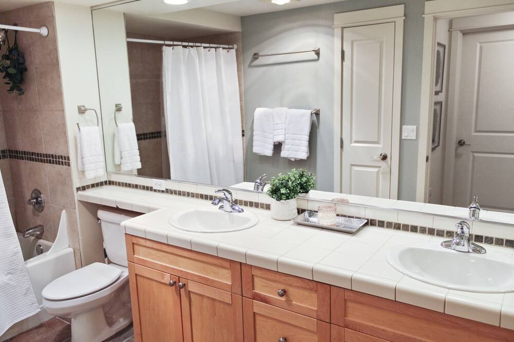 Photo of Bathroom in Old Ballard