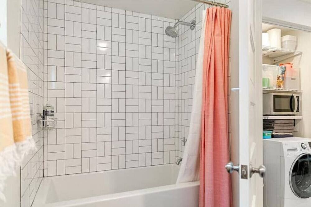 Photo of Bathroom in Port Orchard