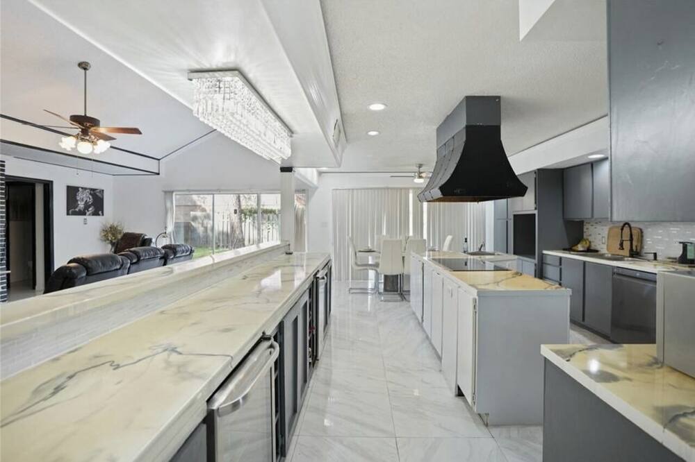 Photo of Kitchen in Lakeview  Jefferson County